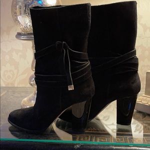 Women’s suede mid calf heeled boot